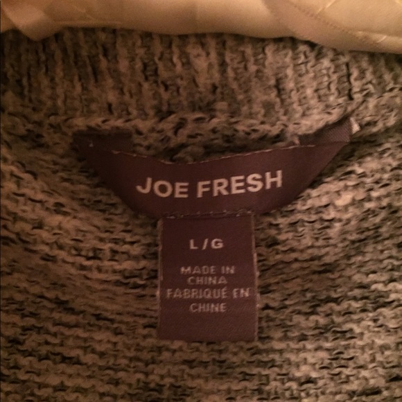 Grey and white cardigan perfect for the fall - Picture 3 of 3